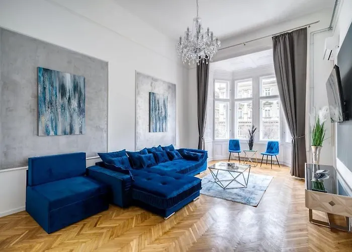 Andrassy Grandeur With Indoor Parking