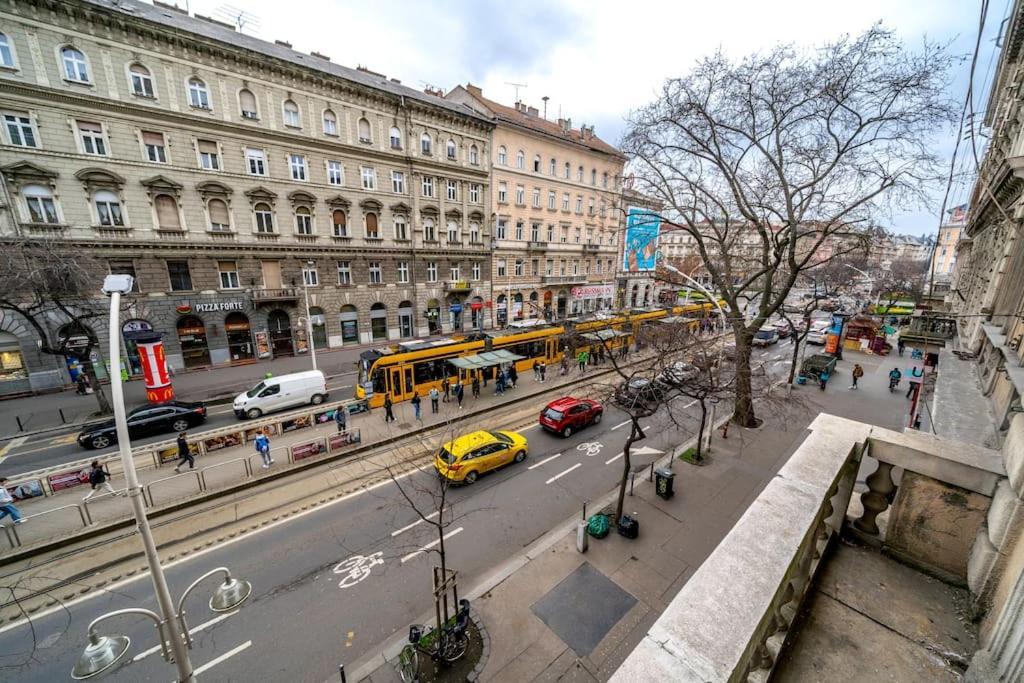 Andrassy Grandeur With Indoor Parking * Budapešť